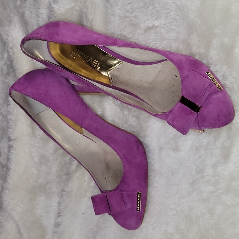 💜 Womens Michael Kors Delphine Suede Bow Purple Pumps Size 8.5M.